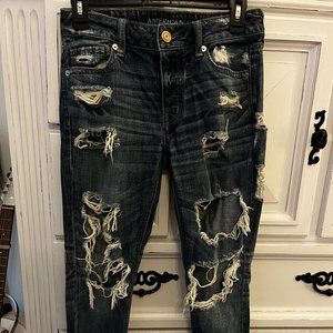 American Eagle Outfitters Distressed Blue Jeans